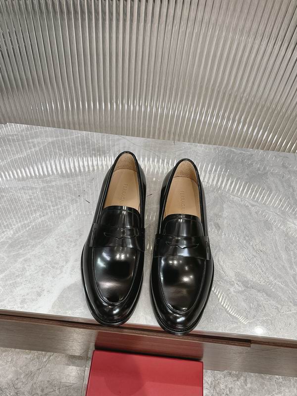 Ferragamo sz39-44 hnq0810